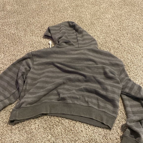 striped long sleeve - Picture 5 of 5